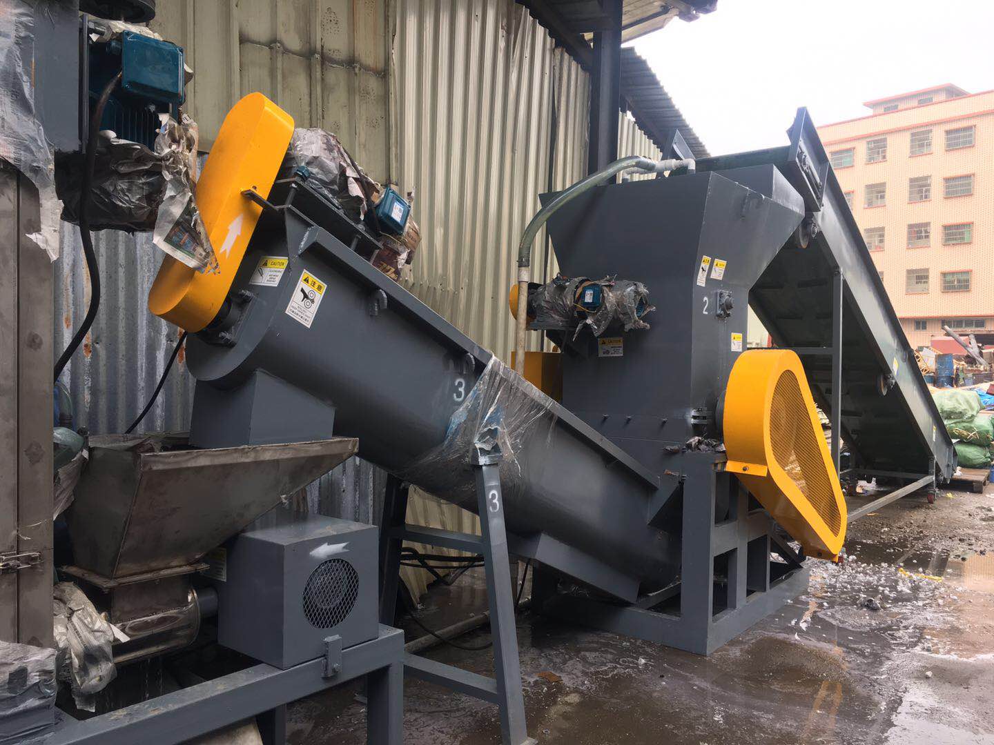 【危廢醫(yī)療塑料破碎清洗線(xiàn)廠(chǎng)家供應(yīng)硅橡膠分選機(jī)東莞重源塑料機(jī)械】